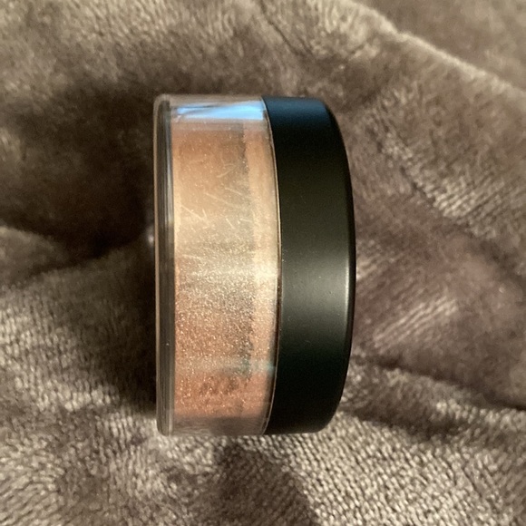 Mineral Bronzer - Picture 3 of 3